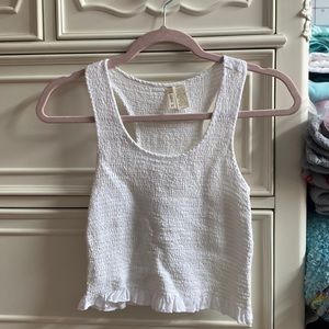 Casual white tee